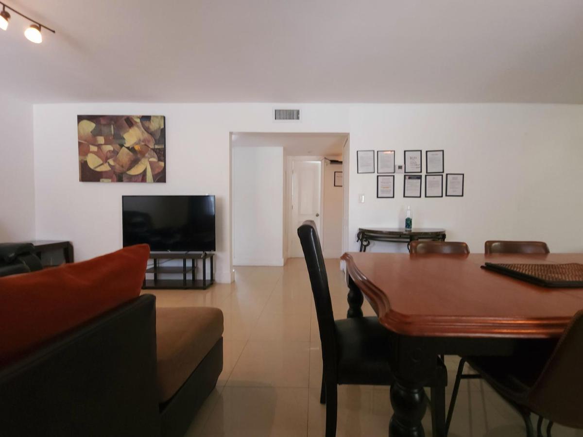 A4 - Endless Summer Rentals - Downtown Apartment Near Park, Ports, And Beach Fort Lauderdale Exteriör bild