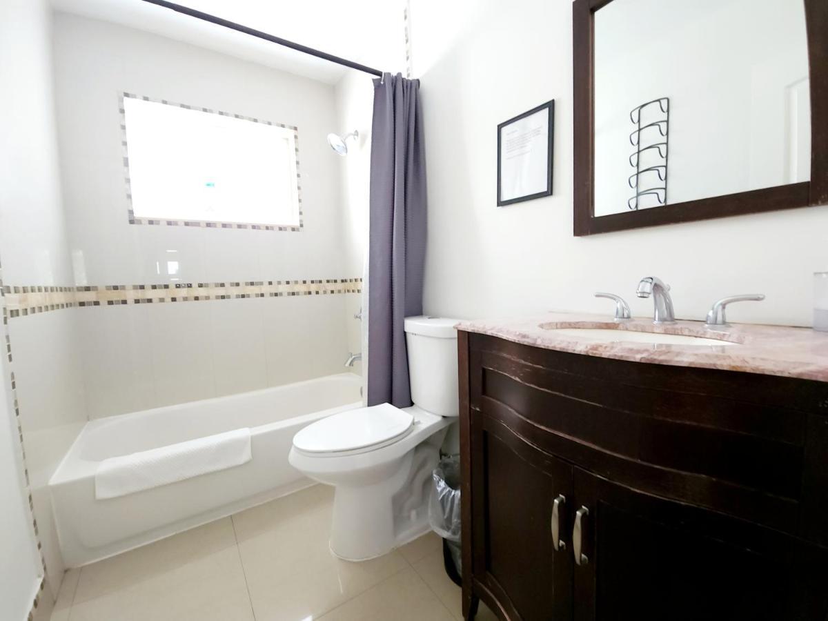 A4 - Endless Summer Rentals - Downtown Apartment Near Park, Ports, And Beach Fort Lauderdale Exteriör bild